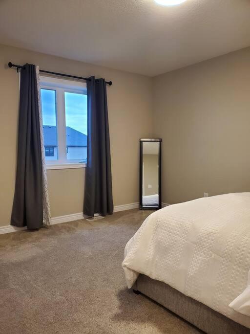 4 Bd Family Retreat Villa Stratford Exterior foto